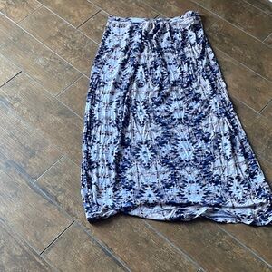 Cynthia Rowley Knit Printed Maxi Skirt. Size large. Great condition.